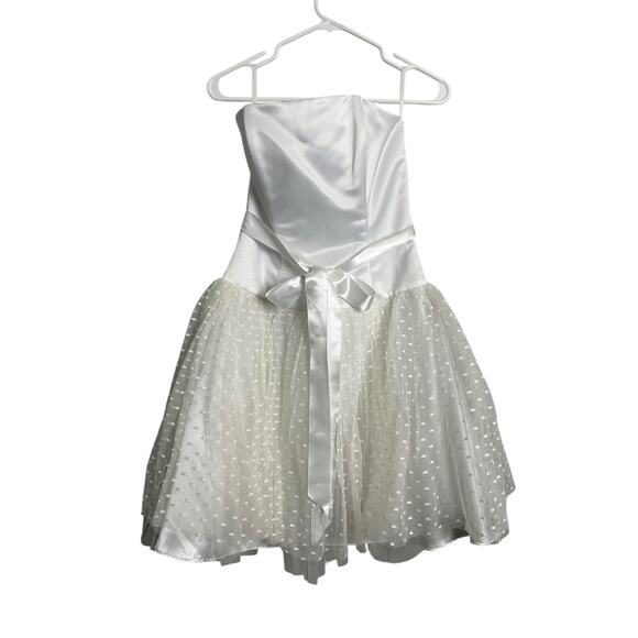 Gunne Sax White 80s Prom Dress Satin 5 / 6 Strapless Retro Jessica McClintock - Picture 1 of 9